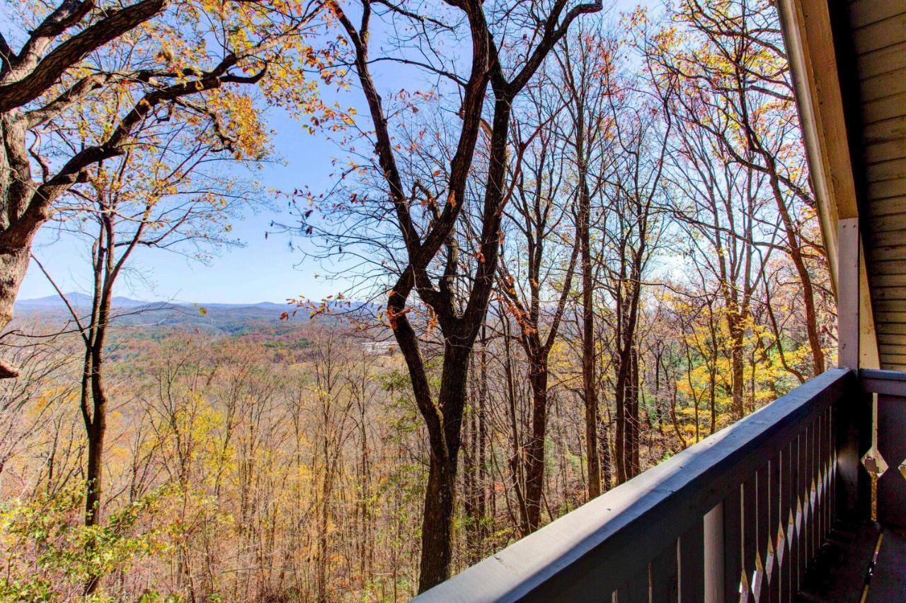 Quiet Mountain Getaway With Deck And Sweeping Views Villa Dahlonega Exteriör bild